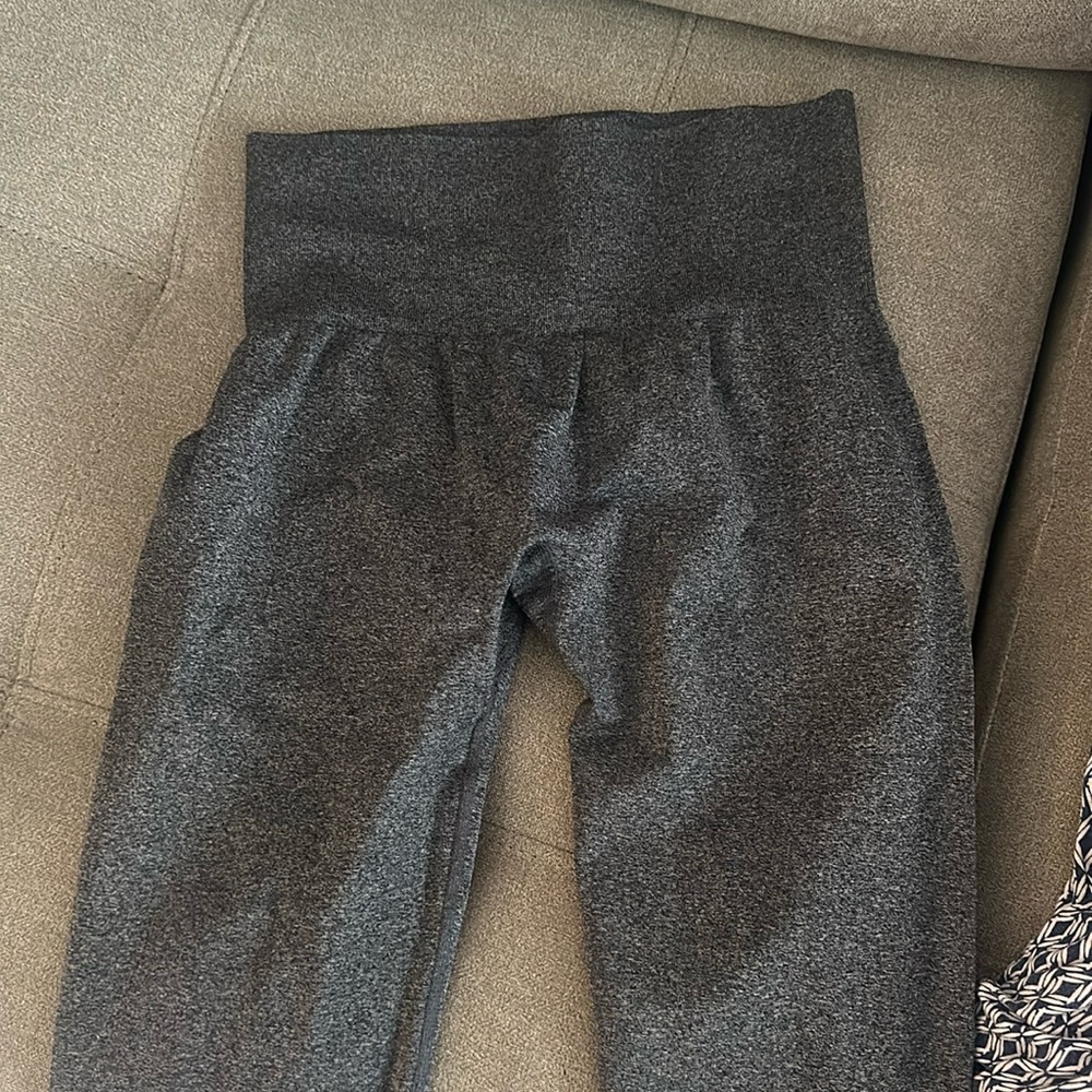 Nvgtn small gray leggings